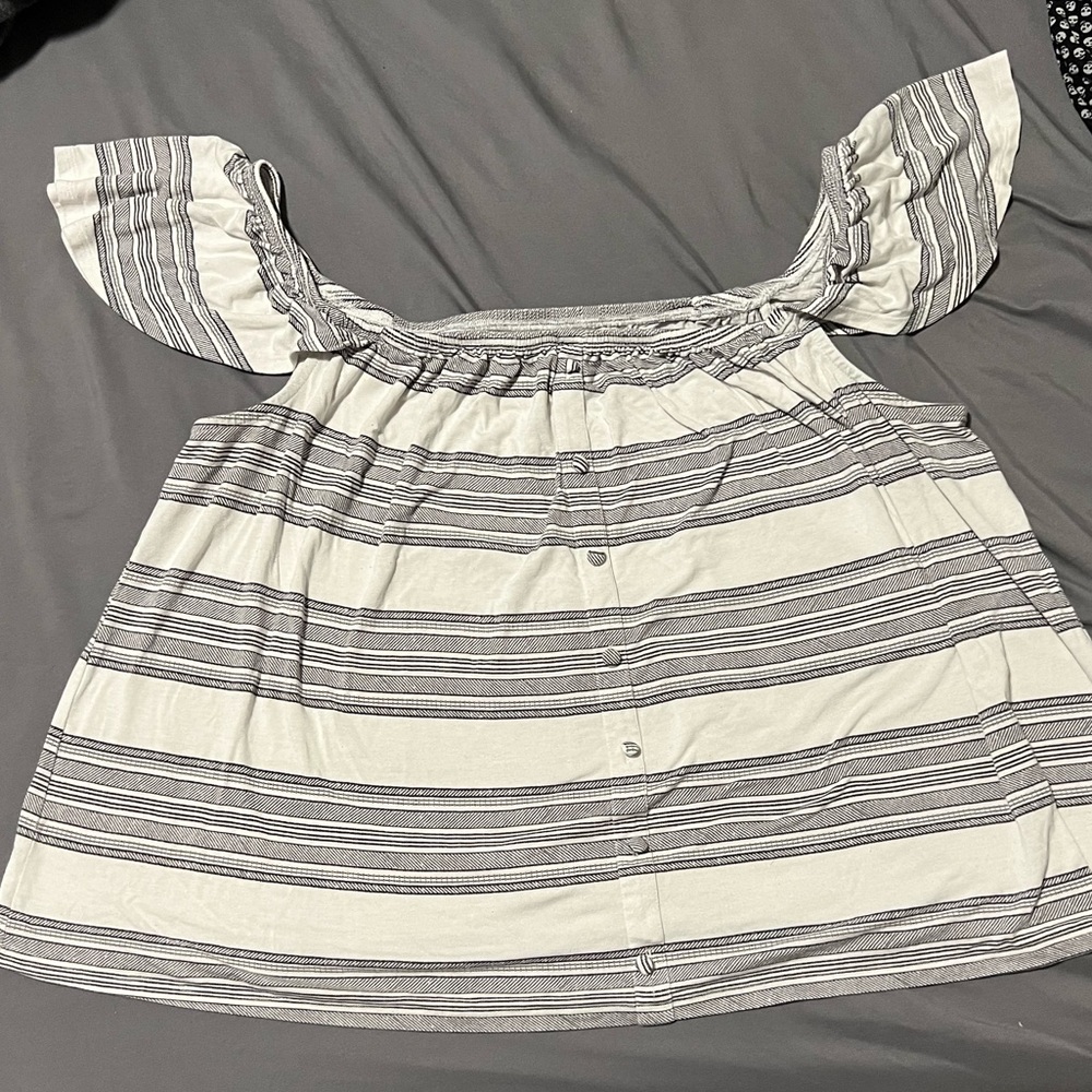 Torrid Off The Shoulder Strip Top